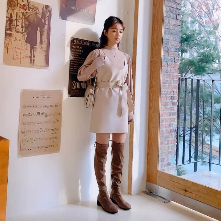 Chuuのインスタグラム：「이프 온리 리본 dress (울10%) 가격너무 착한데 현재 10%할인된 한컷구매로 판매중💓💓」
