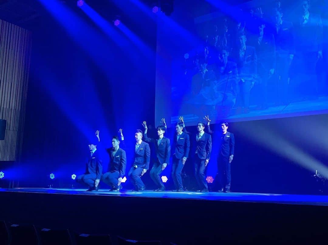 森澤祐介さんのインスタグラム写真 - (森澤祐介Instagram)「. . WORLD ORDER10周年記念ライブ"「Prism」七色の光と影" にお越しくださった皆さん、ありがとうございました！ 10年の想いと楽曲が詰まったステージでした。 このメンバーでステージに立てた事が幸せです。 ありがとうございました！ #worldorder」12月22日 14時29分 - yusuke_morisawa
