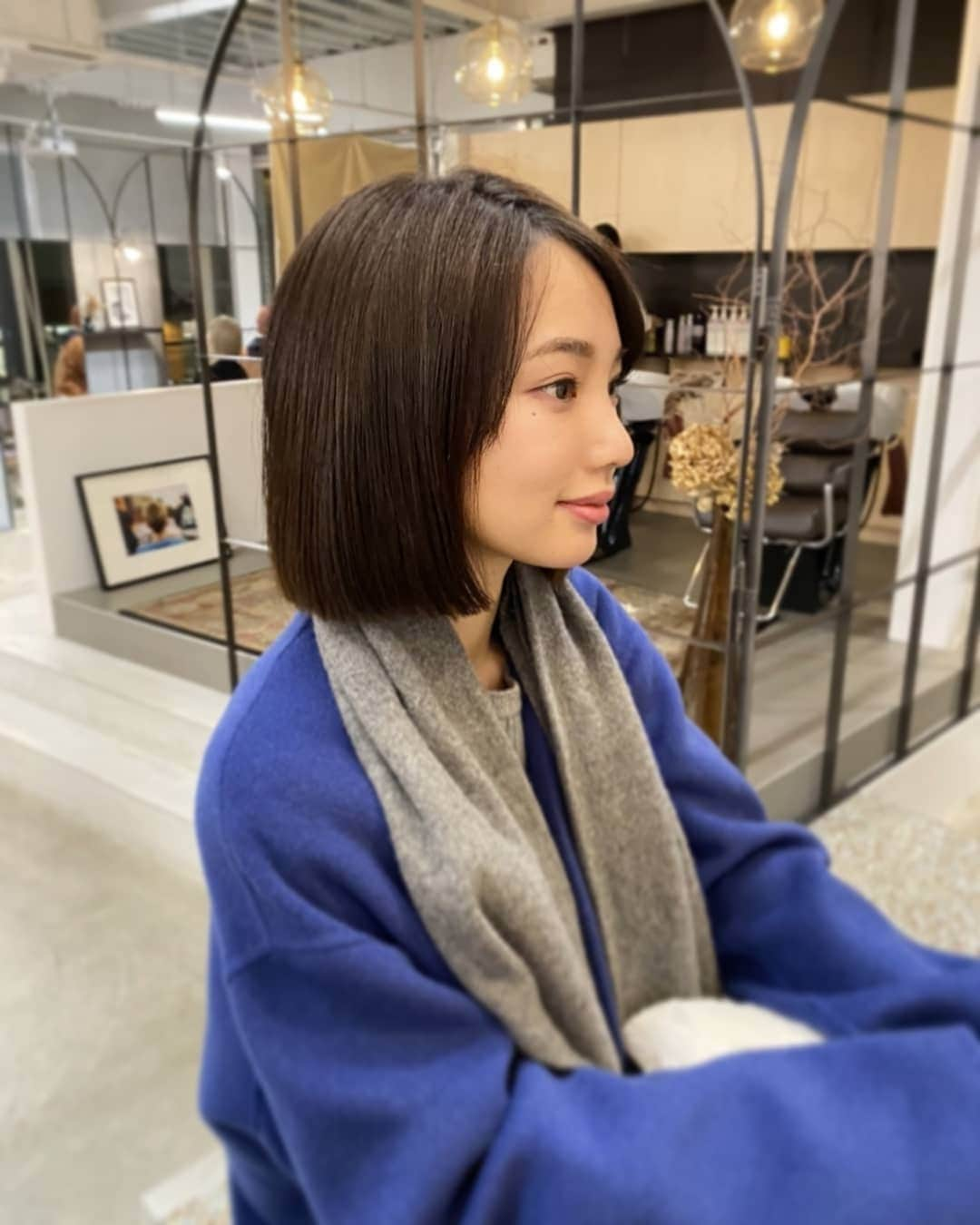 保坂玲奈さんのインスタグラム写真 - (保坂玲奈Instagram)「____hair✨ . . . ○髪の赤みが出てきたので美容室へ . . ○暗めカラーで前髪も少しづつ伸ばしてるよ︎☺︎ . . ○担当は @so.tkg_5 . . . #ヘアスタイル #ヘアカラー #ヘアセット #ヘアメイク #ショートヘア #ヘア #hair #美容室 #hairstyle #美容 #ボブ」12月22日 14時44分 - __renao_0707