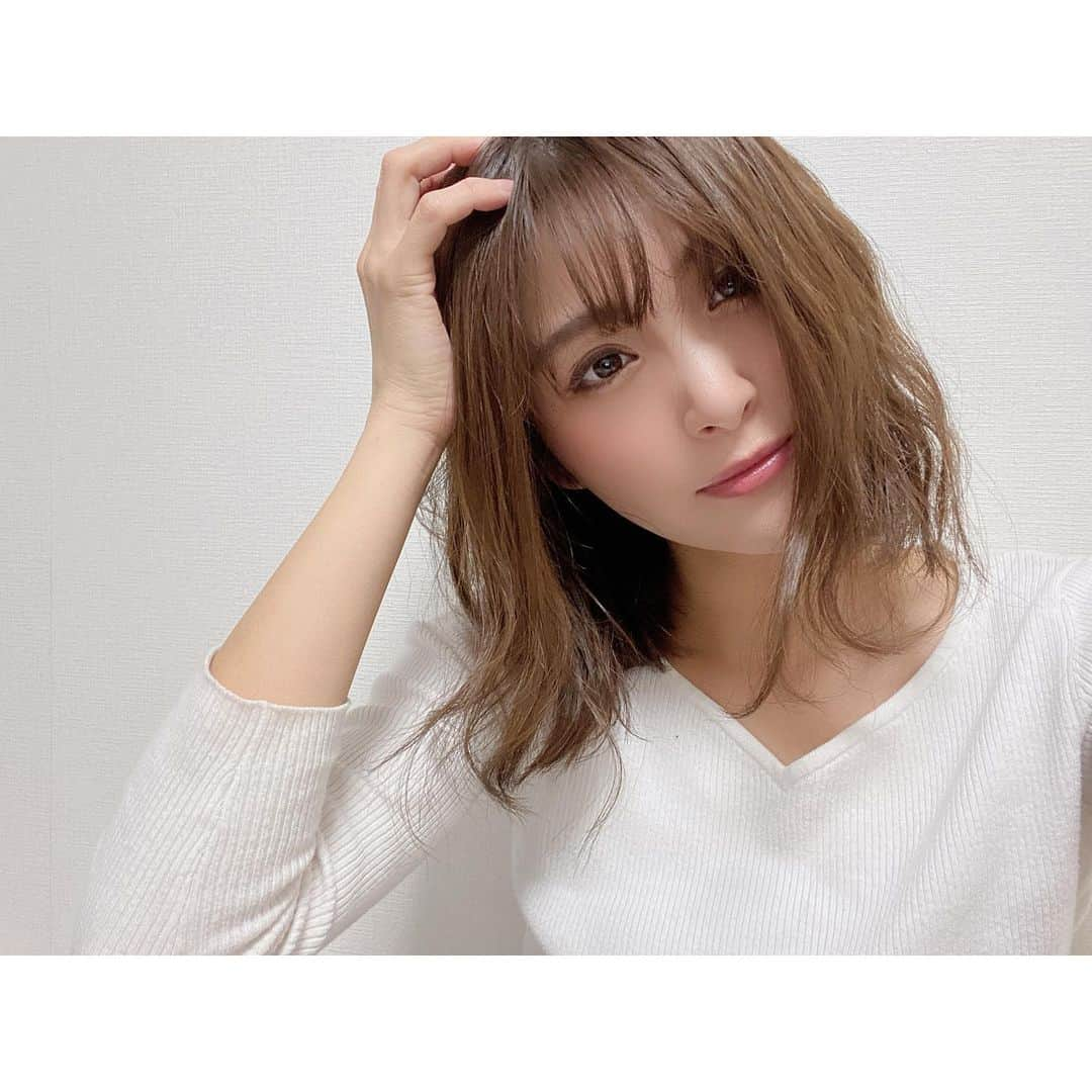 田尻夏樹（なつきんぐ）さんのインスタグラム写真 - (田尻夏樹（なつきんぐ）Instagram)「あ。今日M1だったんだ😭 忘れてた😱 . . #m1グランプリ #お笑い大好き　 #テレビ見て笑ってしまう派です #なんなら大笑い #恥ずかしくなんかないんだから🥺」12月22日 15時00分 - tajiri_natsuki