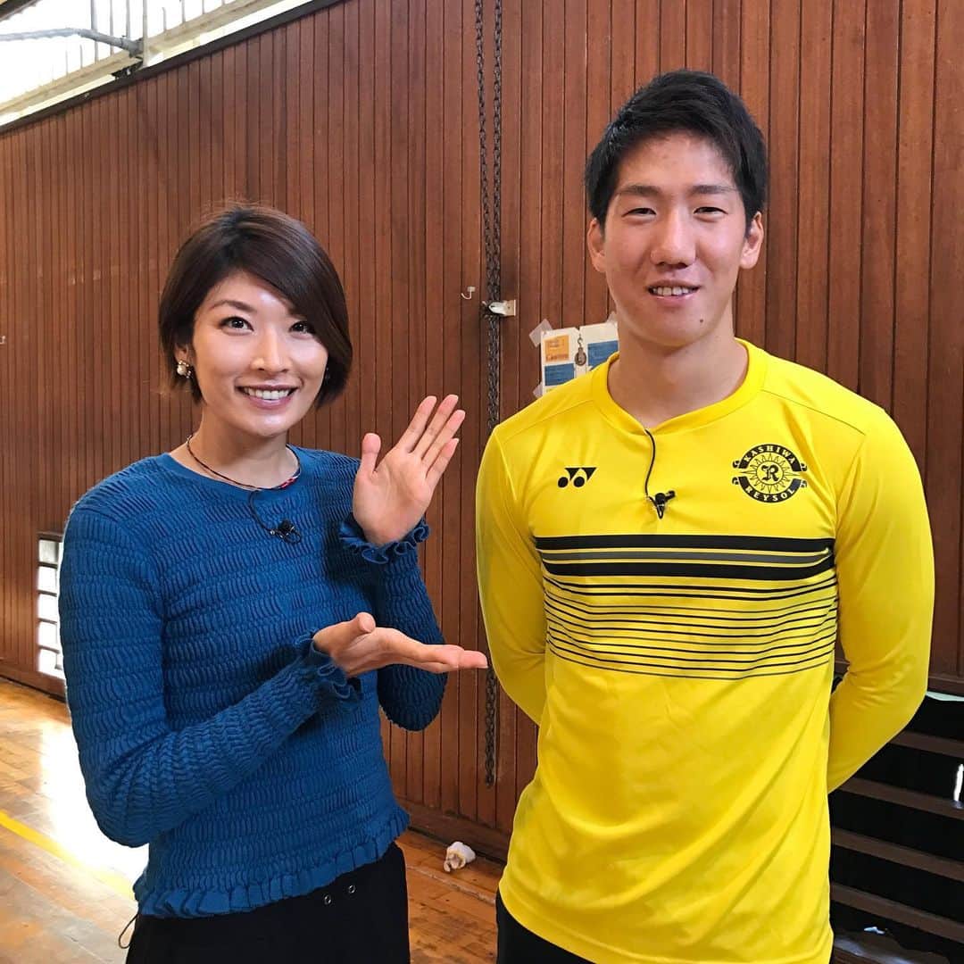 西谷綾子のインスタグラム：「✴︎ 今日18:30〜 柏レイソル応援番組⚽️✨ 「ライジングレイソル」 ・ Jリーグアウォーズ🏆 高円宮杯U18プレミアリーグEAST レイソルしま専科 杉井颯選手 ・ ご覧頂きます☺️‼️ お楽しみにっ😆💛 ・ #時間間違えないでね ♡ #いつもの20:30〜じゃないよ ☺︎ #柏レイソル #インタビュー #優勝 #j1昇格 #happy #soccer #reysol #jleague #japan #kashiwa #kashiwareysol #football #vitoria #champion」