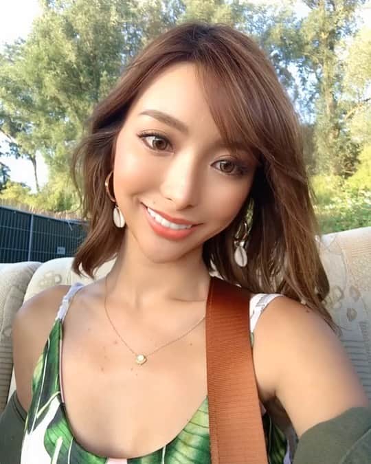 のインスタグラム：「楽しかった夏の思い出💖in Amsterdam🇳🇱 この旅で沢山新しい友達が出来て嬉しい🥳  #amsterdam #netherlands #netherlands🇳🇱 #🇳🇱 #amsterdam🇳🇱 #amsterdamcanals #travel #travelphotography #travelgram #traveling #travelling #travelblogger #traveltheworld #travelingram #instatravel #instatraveling #アムステルダム #オランダ #ヨーロッパ #ヨーロッパ旅行 #旅行 #旅 #旅行好き #旅行大好き #旅行好きな人と繋がりたい #旅好きな人と繋がりたい #旅好きと繋がりたい #旅行好きと繋がりたい #女子旅 #旅行好き女子」