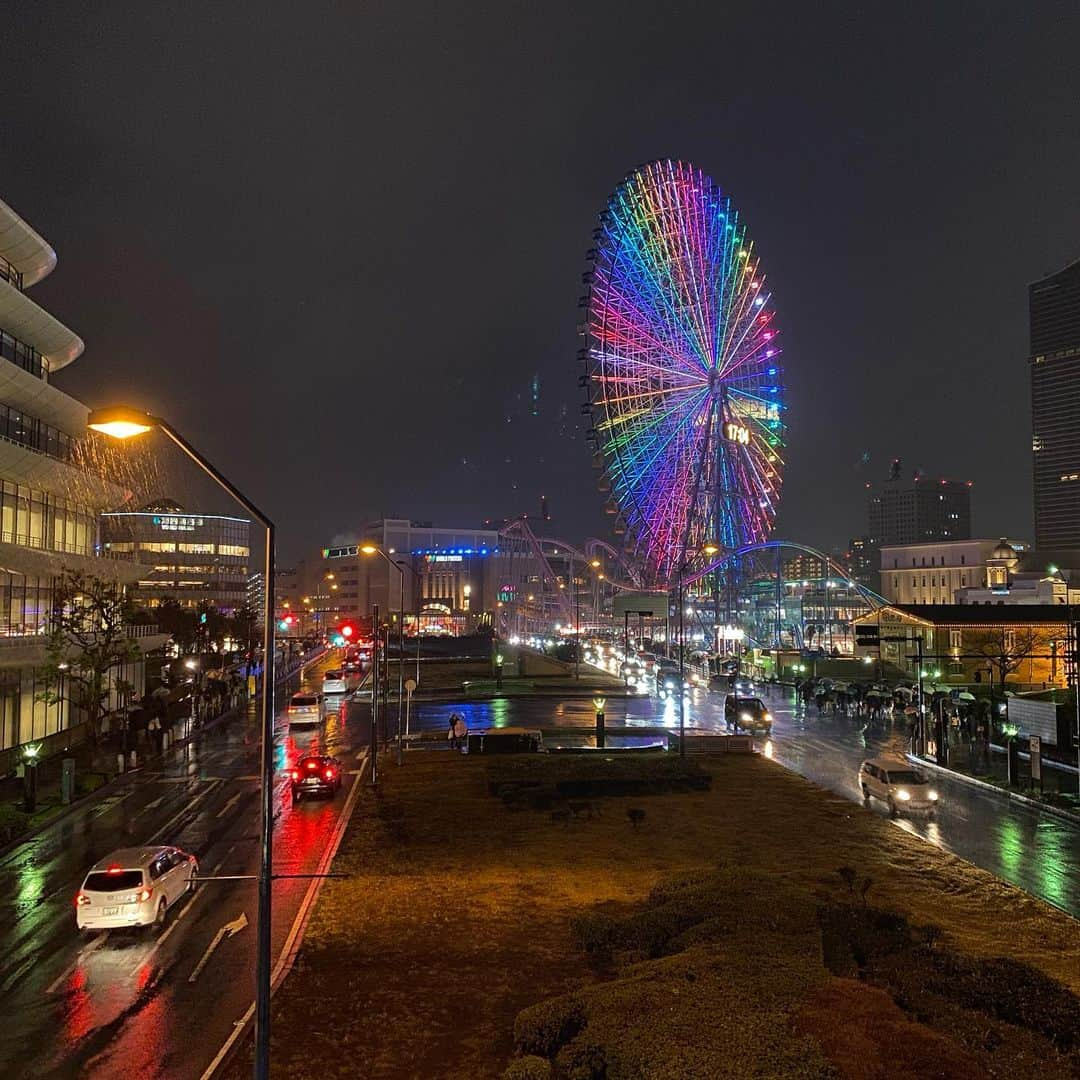 長谷川ヨシテルさんのインスタグラム写真 - (長谷川ヨシテルInstagram)「‪今日は『お城EXPO2019』に出演してまいりましたー！🏯‬ ・ ‪お越しくださった皆さん、ありがとうございました！‬ ‪しゃべりたいお城のことをバーーッとしゃべってまいりました！‬ ・ ‪会場では全国のお城のブースが出展されていて、普段からお世話になってる方々にたくさんお会いできました！‬ ‪楽しかった〜🏯‬ ・ #お城expo #お城expo2019  #パシフィコ横浜  #松江城 #まつえ若武者隊 #現存12天守  #九戸城 #九戸政実 #続日本100名城  #上田城  #日本100名城  #お城 #お城巡り」12月22日 17時26分 - yoshiteru_hsgw