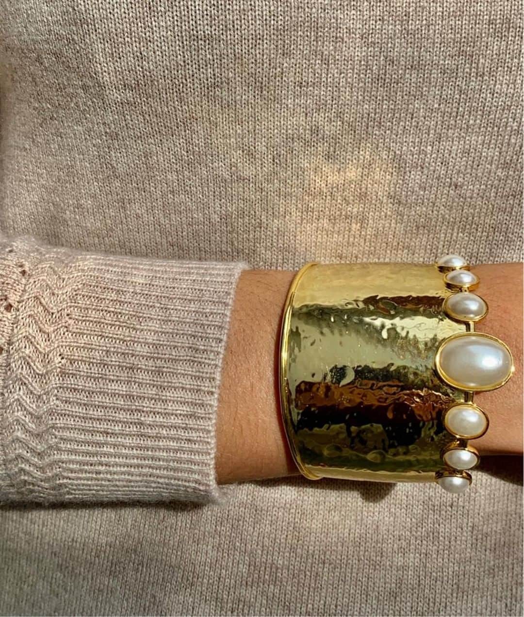 オーレリービダマンのインスタグラム：「Christmas feeling ! #elizabeth #aureliebidermann」