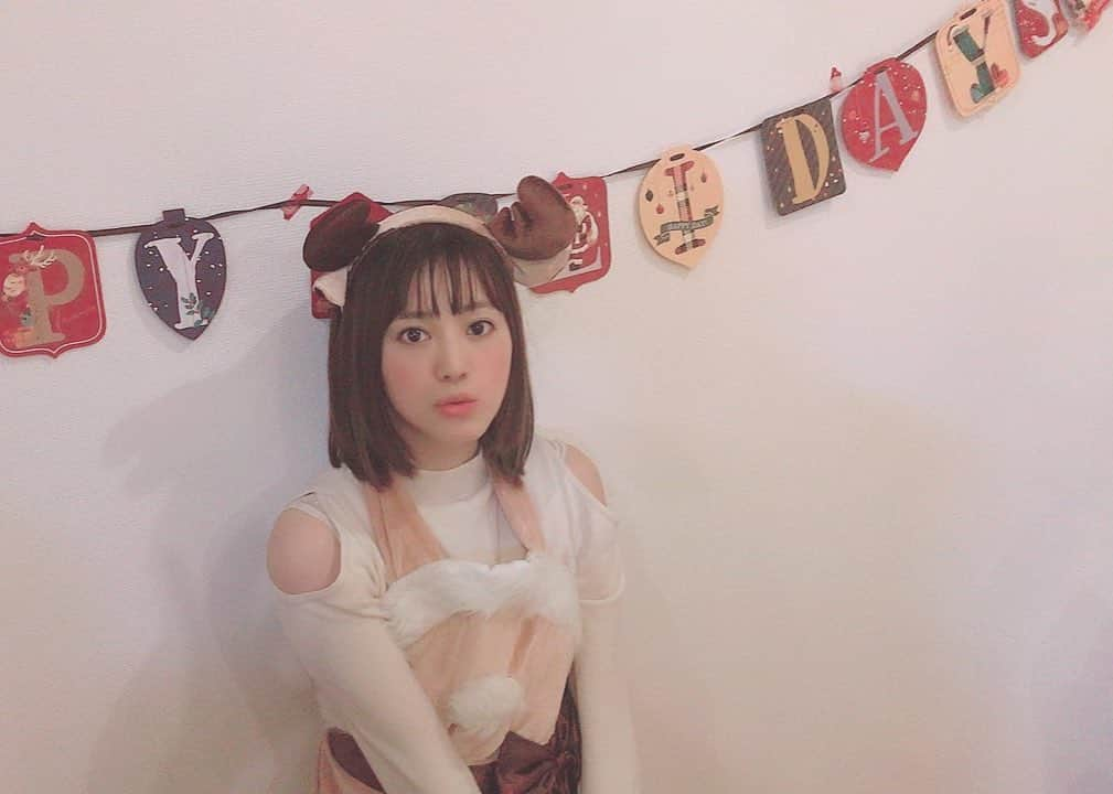 堀有里のインスタグラム：「えいこねぇがフォトジェニックに撮ってくれた✨  #クリスマス #イベント #コスプレ #コスプレ女子 #トナカイ #トナカイコス #クリスマスコスプレ #クリスマスコスチューム #Xmas #merrychristmas #Christmas」