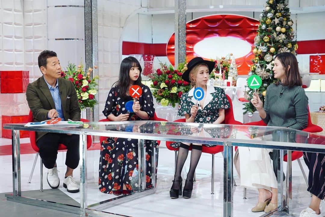 日本テレビ「おしゃれイズム」さんのインスタグラム写真 - (日本テレビ「おしゃれイズム」Instagram)「. 雨がパラパラ降る日曜日の夜 クリスマス直前日曜日の夜 皆さまいかがお過ごしですか💫 今夜のおしゃれイズムは 美食の1時間SP😻 皆さんの並々ならぬ 美食へのこだわりを たっぷりと伺いました☺︎ いままで食べた卵かけごはんで 1番おいしい‼︎ と上田晋也に言わせてしまう 高級タマゴはいったい何者⁉︎ 22時からです♡♡ #待っててね　#見てね　#おしゃれイズム　#今年最後の #おしゃれイズム　#大事なことだから2回言う #美食」12月22日 19時06分 - oshare_clip_ntv