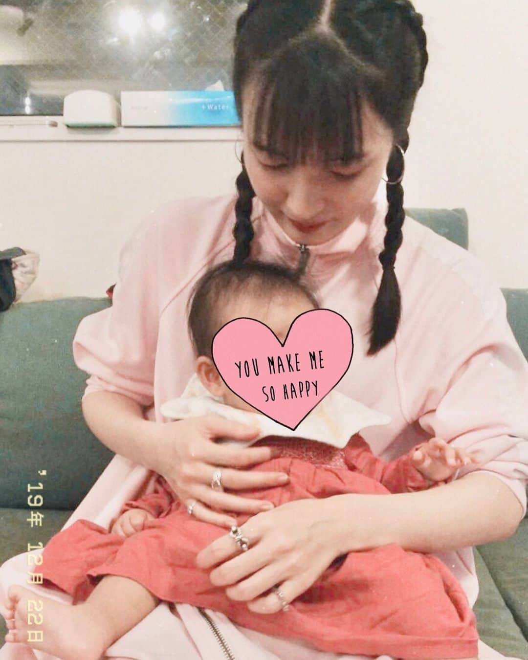 奥村佳恵のインスタグラム：「👶🏻💓🥺❤️❤️❤️ #babygirl #baby #happiness」
