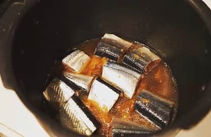 なでしこ健康生活さんのインスタグラム写真 - (なでしこ健康生活Instagram)「Repost from @kayanomiyama  普段は寝かせ玄米用に使っているなでしこ健康生活。 万能調理機能もあるので秋刀魚の梅煮を作りました。30分で骨までホロホロ✨  #なでしこ健康生活  #秋刀魚の梅煮  #おかず  #お弁当#毎日の暮らし#クッキングラム #カヤノズキッチン#常備菜#作り置き #food#foodphoto#foodlife#foodlifestyle#foodgasm#foodpassion#foodstylist#foodcoordinator #foodporn#obentou#Nikon5500#sony#一眼」12月23日 6時42分 - nadeshiko_healthy_life