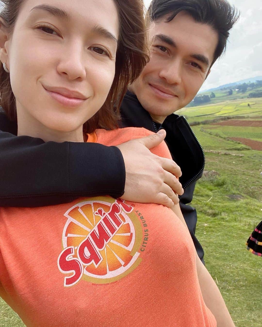 Livさんのインスタグラム写真 - (LivInstagram)「Peru, you treat us too well! Maybe it’s the altitude but it feels like heaven 🧡✨」12月23日 6時20分 - livlogolding