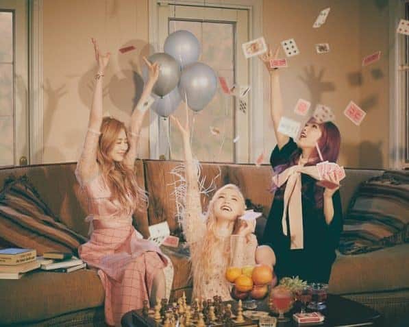 のインスタグラム：「… #akb48 #IZONE #아이즈원 #アイズワン  #hitomi #本田仁美 #혼다히토미 #ひぃちゃん #minju #김민주 #ミンジュ #yena #최예나 #イェナ #bis」