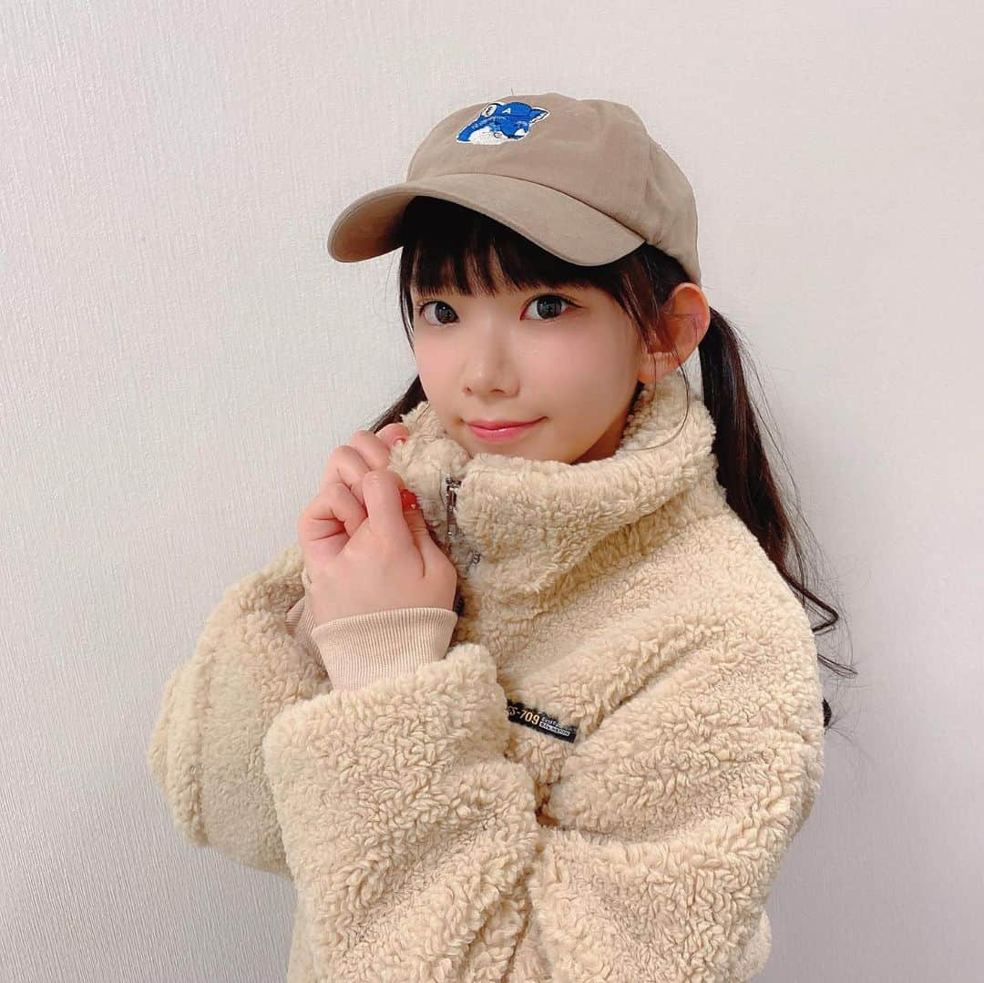 長澤茉里奈さんのインスタグラム写真 - (長澤茉里奈Instagram)「あったかくしないとね😢 @17kg_official  #17kg #今日のまりちゅう」12月22日 22時01分 - marinanagasawa1008