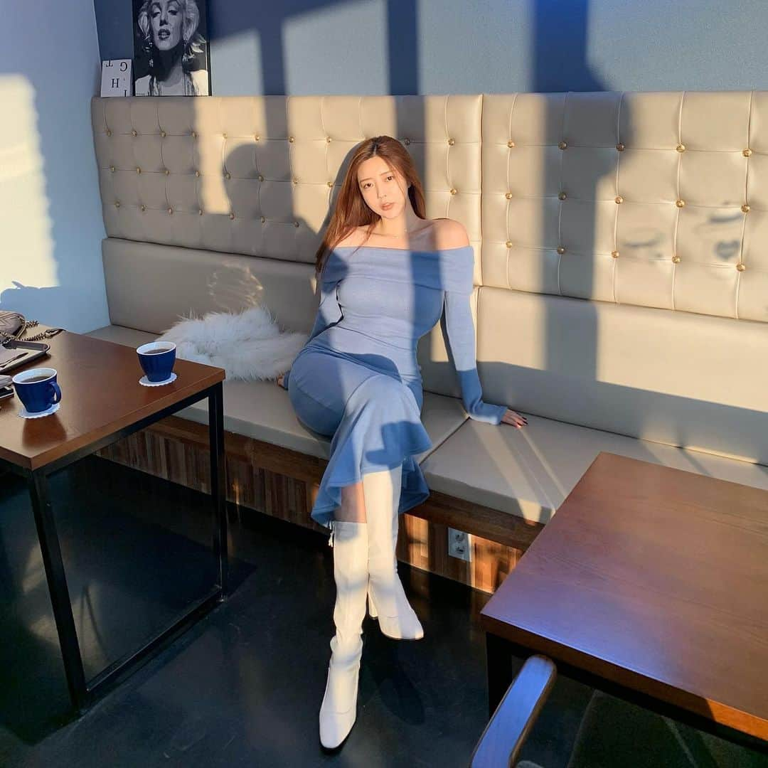 Choi Somiさんのインスタグラム写真 - (Choi SomiInstagram)「⠀⠀⠀⠀ #글랜더 #glander  원피스가 얼마나 따뜻한지 땀났으면 말 다 했지 #발열원피스」12月22日 22時32分 - cxxsomi