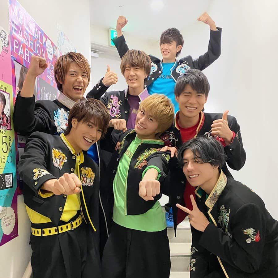 BOYS AND MENさんのインスタグラム写真 - (BOYS AND MENInstagram)「💿ガッタンゴットンGO！💿 リリースイベント in 愛知🎤 @アスナル金山 ありがとうございました😁✨ #ボイメン #田村侑久 #辻本達規 #小林豊 #勇翔 #平松賢人 #土田拓海 #吉原雅斗 #リリースまであと3日 #12月25日発売」12月22日 23時47分 - boysandmen_official