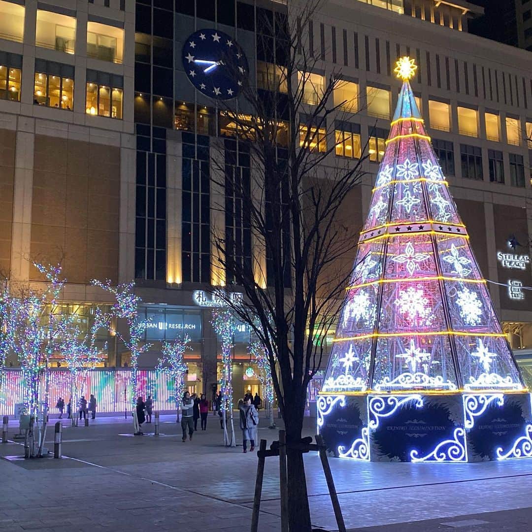YUJI_MATSUDA_KUNのインスタグラム：「【2019年振返り】 . 2019/11 . 札幌に移住して感動したのは、ずっと見たかったイルミネーション✨ . 駅前、赤レンガ、大通全部が歩いて見れる距離で時間を忘れるくらいうっとりしてた！ . #イルミネーション #札幌 #sapporo #illumination」