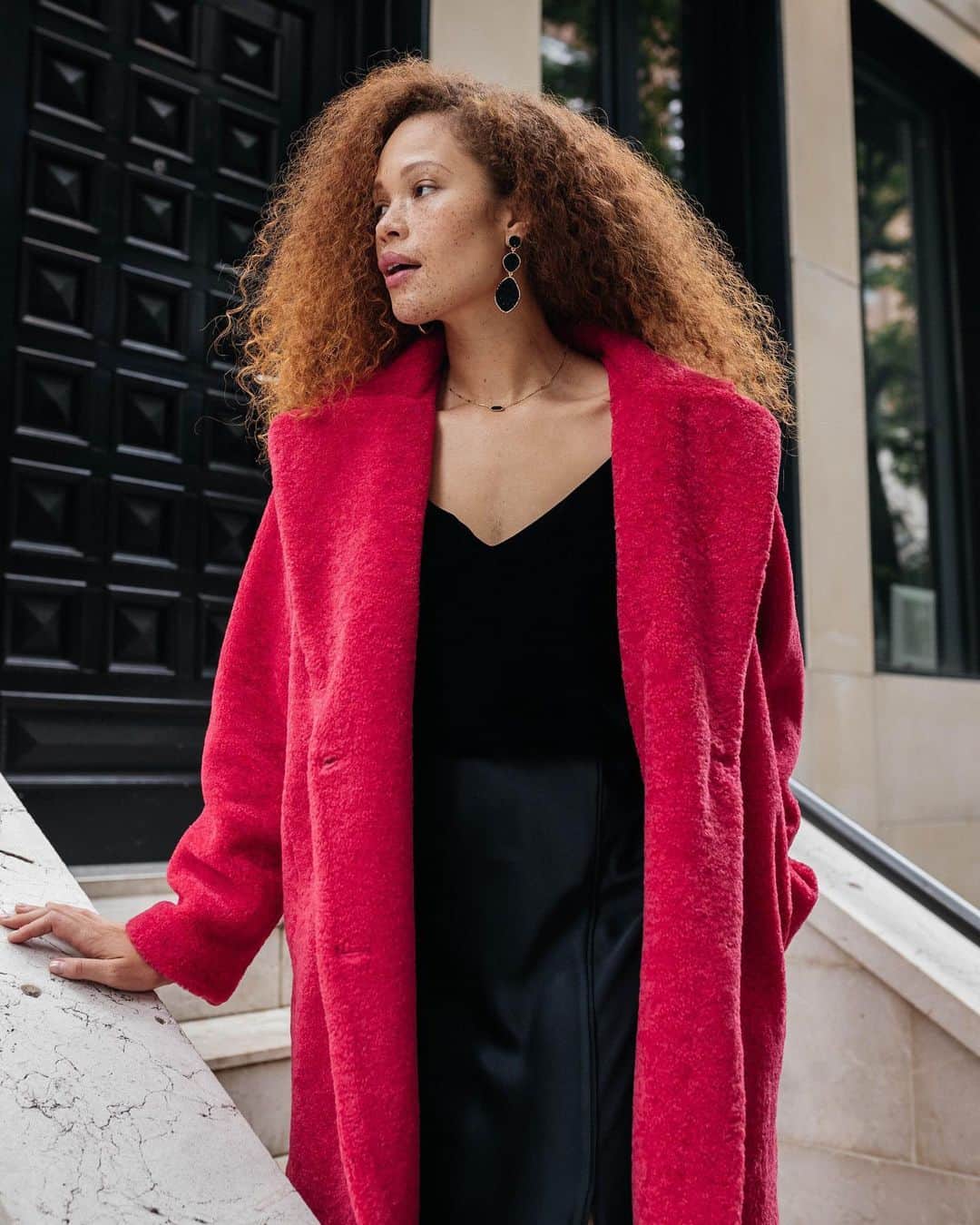 Target Styleのインスタグラム：「It’s official, pink is our fave winter color. 💖 #MyWhoWhatWear」
