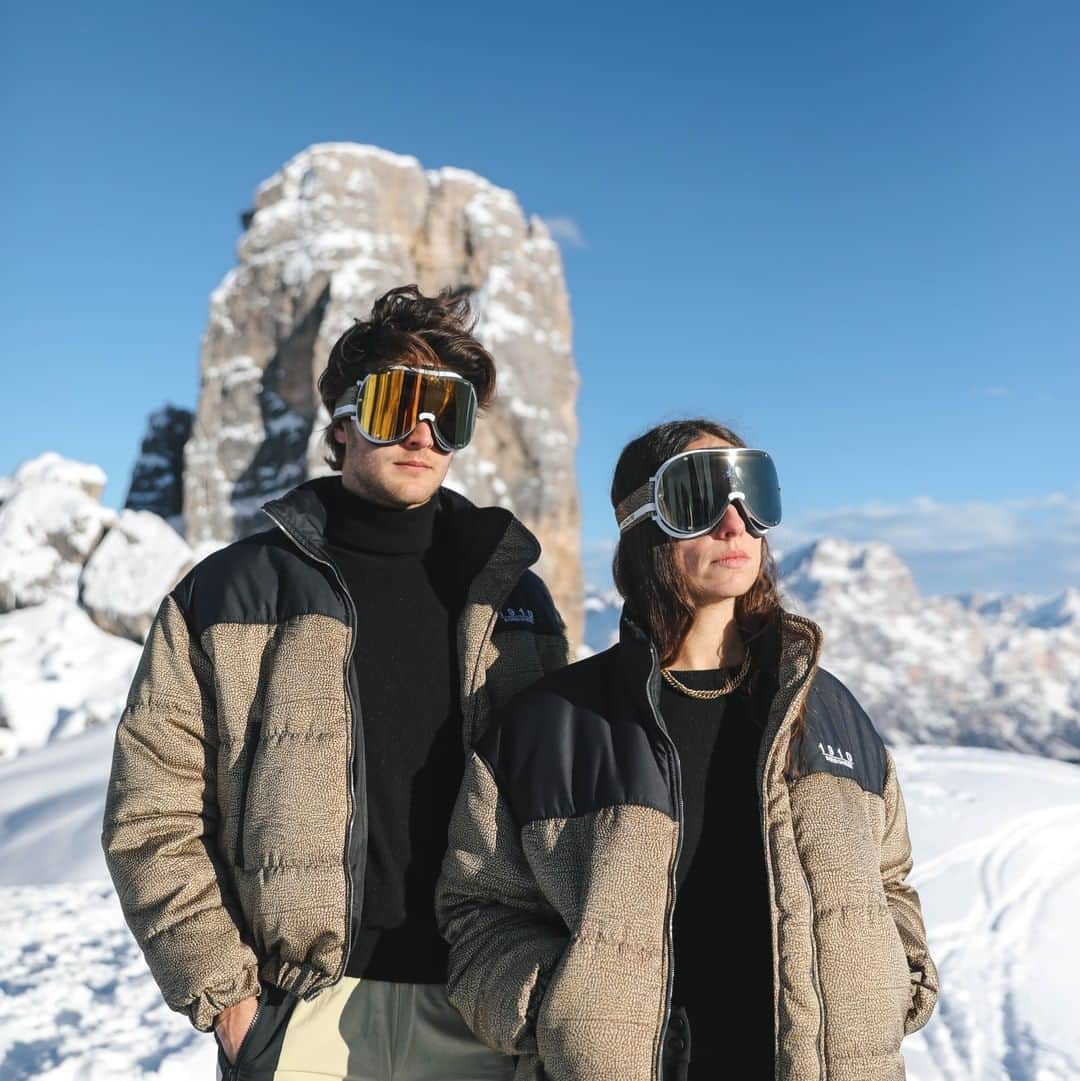 ボルボネーゼさんのインスタグラム写真 - (ボルボネーゼInstagram)「BORBONESE takes Cortina.⁠ Erika and Guido are wearing the #OPSKIMASK with mirrored lenses and gold rivets and the #DownJacket180⁠ ⁠ These are the must-haves of the season!⁠ ⁠ #Luna50th #50thANNIVERSARY ⁠ #FW2019 #limitededition ⁠ @erika_boldrin @guidomilani⁠」12月23日 3時01分 - borbonese
