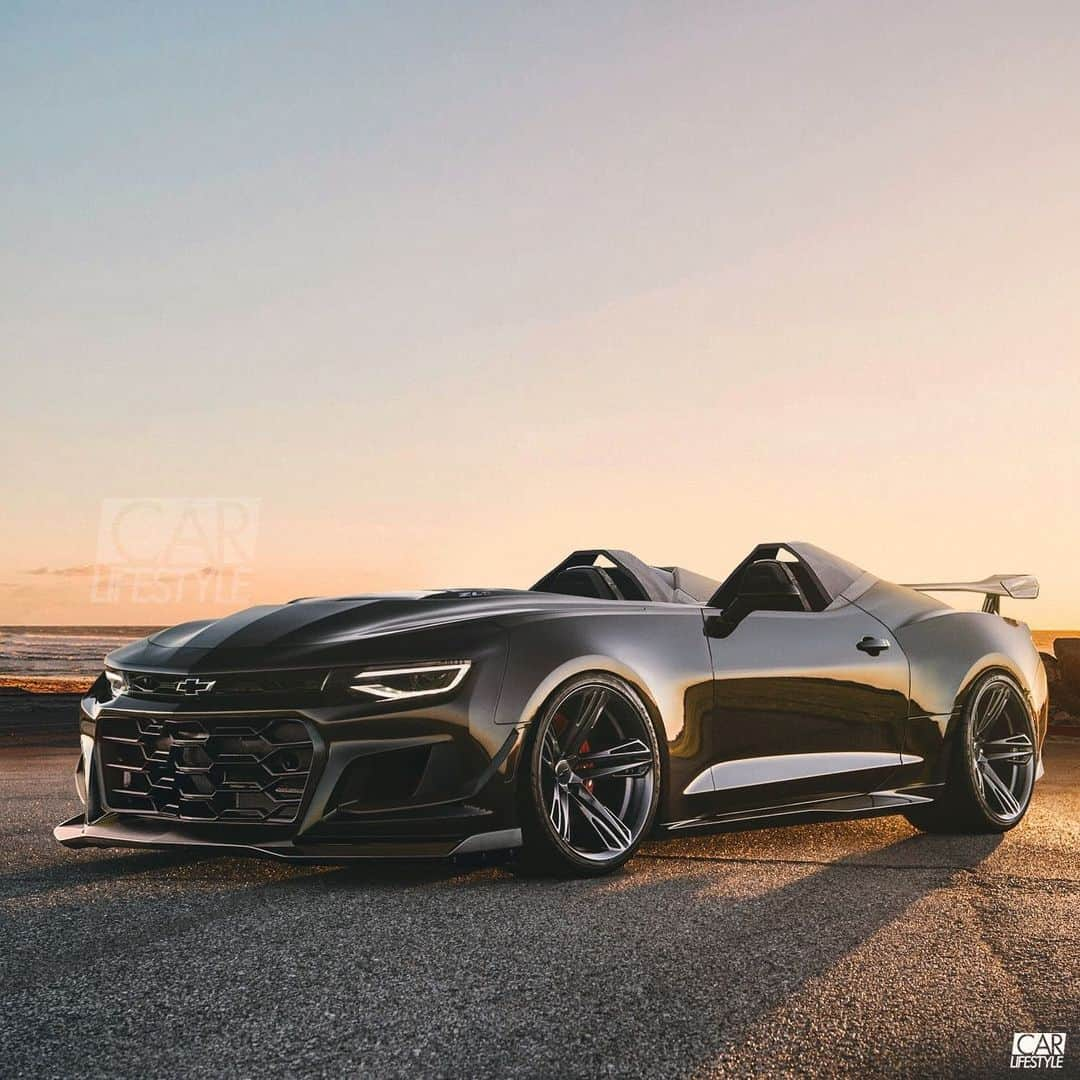 CARLiFESTYLEさんのインスタグラム写真 - (CARLiFESTYLEInstagram)「2021 Camaro ZL1 1LE Speedster. What if? 📸 Design by @carlifestyle @gabe.design #carlifestyle #ZL11LE #Speedster」12月23日 3時08分 - carlifestyle