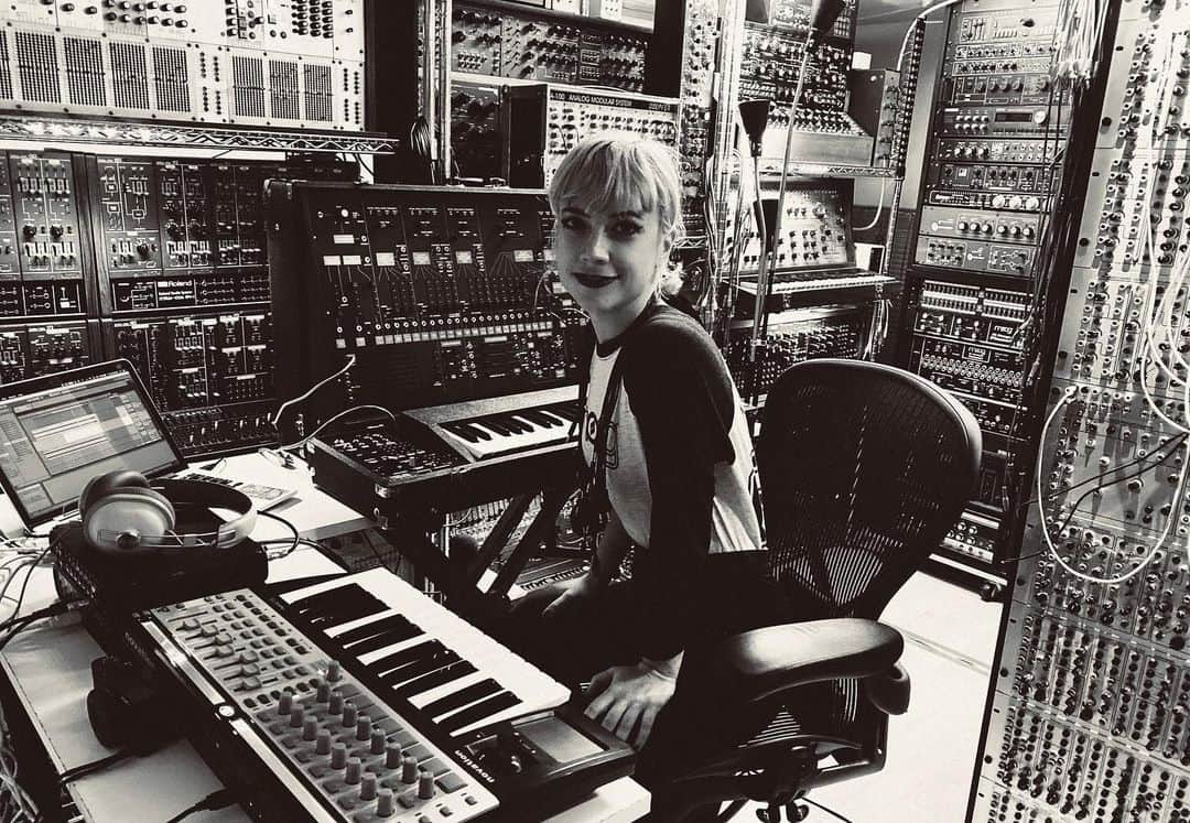 Computer Magicのインスタグラム：「Makin’ some tunes on an ARP 2600 at The Synth Sanctuary @tonetweakers 🖖」