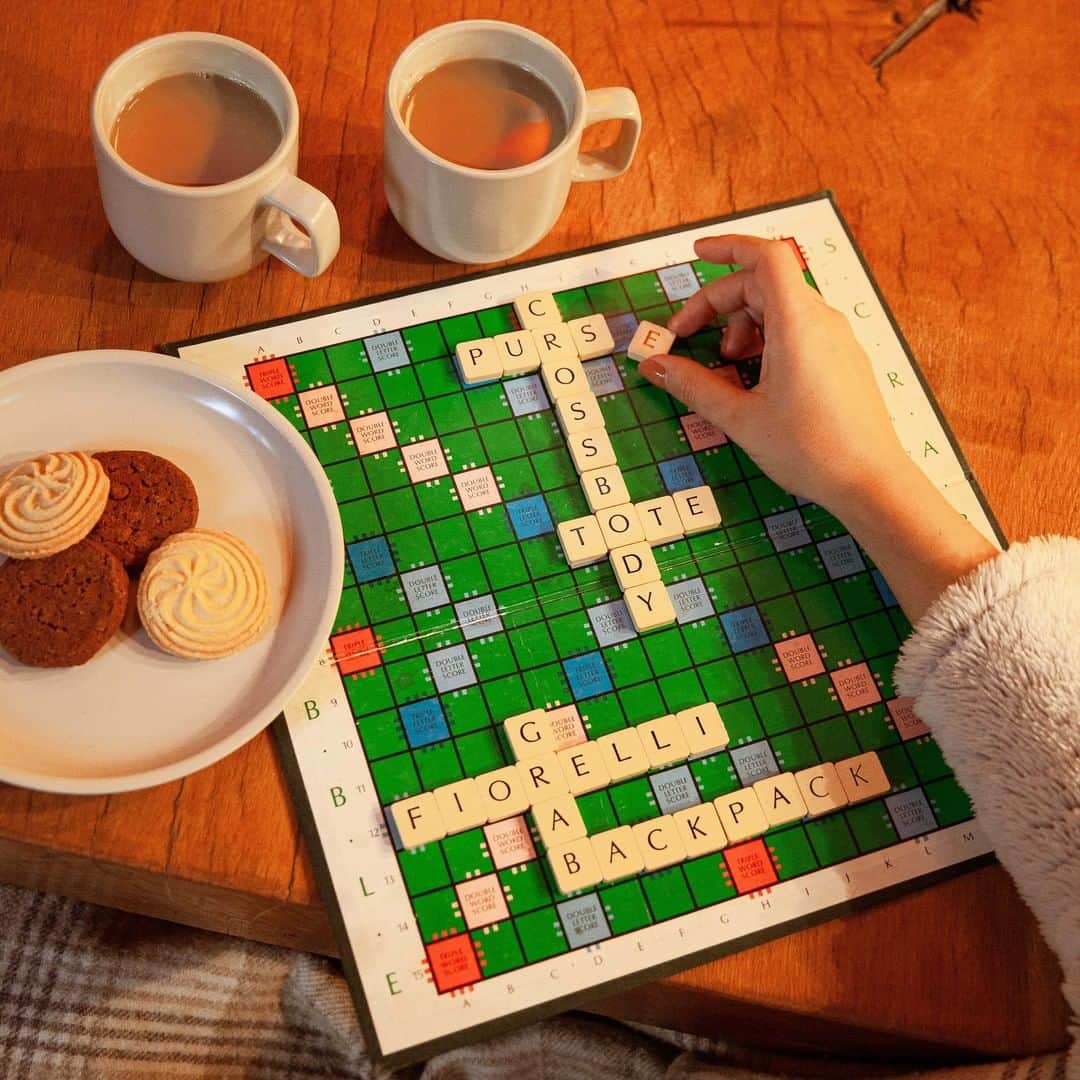 のインスタグラム：「It’s never too early for board games, right?! What's your family favourite? 😍 #SundayNight #BoardGames」