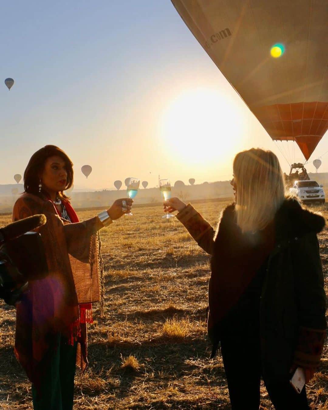 Eliana Michaelichin Bezerraのインスタグラム：「“Viajar é investir em cultura, saúde e felicidade”. Obrigada a minha equipe querida! Vcs são demais!! Viva!」