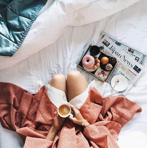 The St. Regis Osakaさんのインスタグラム写真 - (The St. Regis OsakaInstagram)「. コーヒーを片手に ベッドで少しゆったりと過ごして 素晴らしい1週間になるように インスピレーションを感じて下さい。 ㅤㅤㅤㅤㅤㅤㅤㅤㅤㅤㅤㅤㅤ ㅤㅤㅤㅤㅤㅤㅤㅤㅤㅤㅤㅤㅤ Spend a little extra time in bed with a cup of coffee in hand and feel inspired for another successful week ahead.  ㅤㅤㅤㅤㅤㅤㅤㅤㅤㅤㅤㅤㅤ Photo Credit: @totd.hk ㅤㅤㅤㅤㅤㅤㅤㅤㅤㅤㅤㅤㅤ ㅤㅤㅤㅤㅤㅤㅤㅤㅤㅤㅤㅤㅤ #StRegis #LiveExquisite #MarriottBonvoy #stregisosaka #osaka #travelgram #travelphotography #luxuryhotel #visitjapan #japantravel #osakahotel #coffee #slowmorning」12月23日 8時00分 - stregisosaka