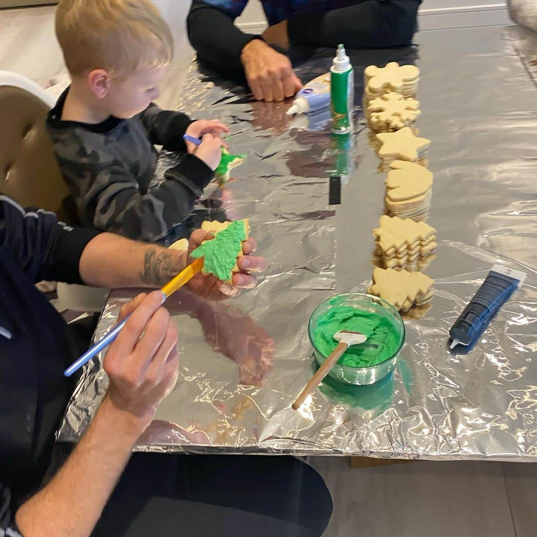 ニック・カーターさんのインスタグラム写真 - (ニック・カーターInstagram)「It’s #christmascookies time #christmas #merrychristmas #happyholidays」12月23日 9時18分 - nickcarter