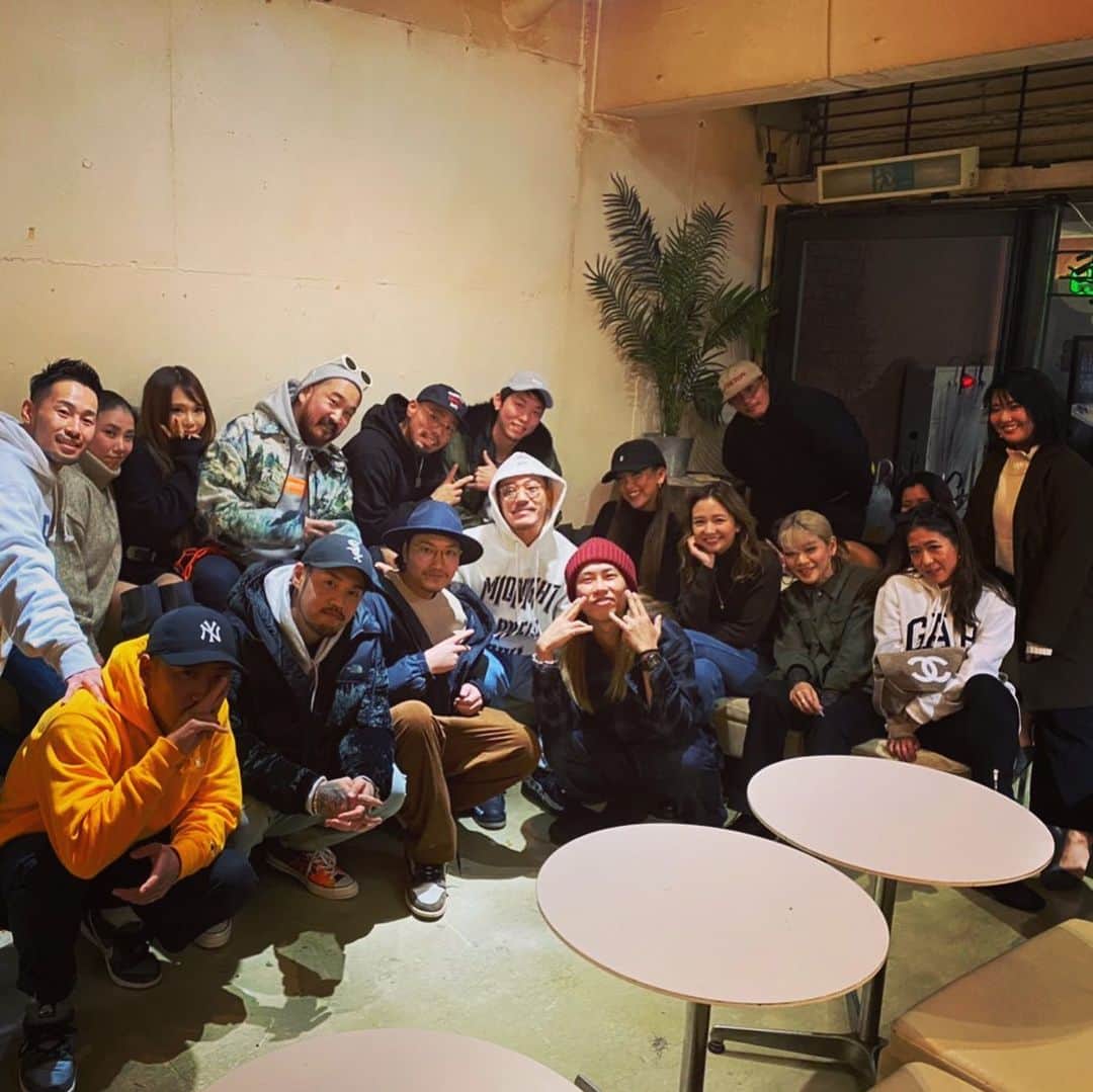 未来弥のインスタグラム：「今年もみんなありがとう😊」