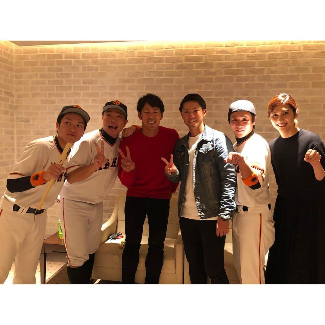 春輝さんのインスタグラム写真 - (春輝Instagram)「立岡宗一郎選手&藤村大介コーチ Fan meeting2019 . . 偽JAPANの皆さんにもお越しいただき、昼の部とはまた違った面白おかしさのある会になりました😂 . . 改めて、選手とファンの皆様の交流の場の大切さを感じた1日でした✨ ファンミーティングのような機会が増えるといいなー！  #立岡宗一郎 選手#藤村大介 コーチ #読売巨人軍#GIANTS#ジャイアンツ#巨人 #NPB#プロ野球#セリーグ#baseball #春輝#haruki」12月23日 11時48分 - haruki_o427