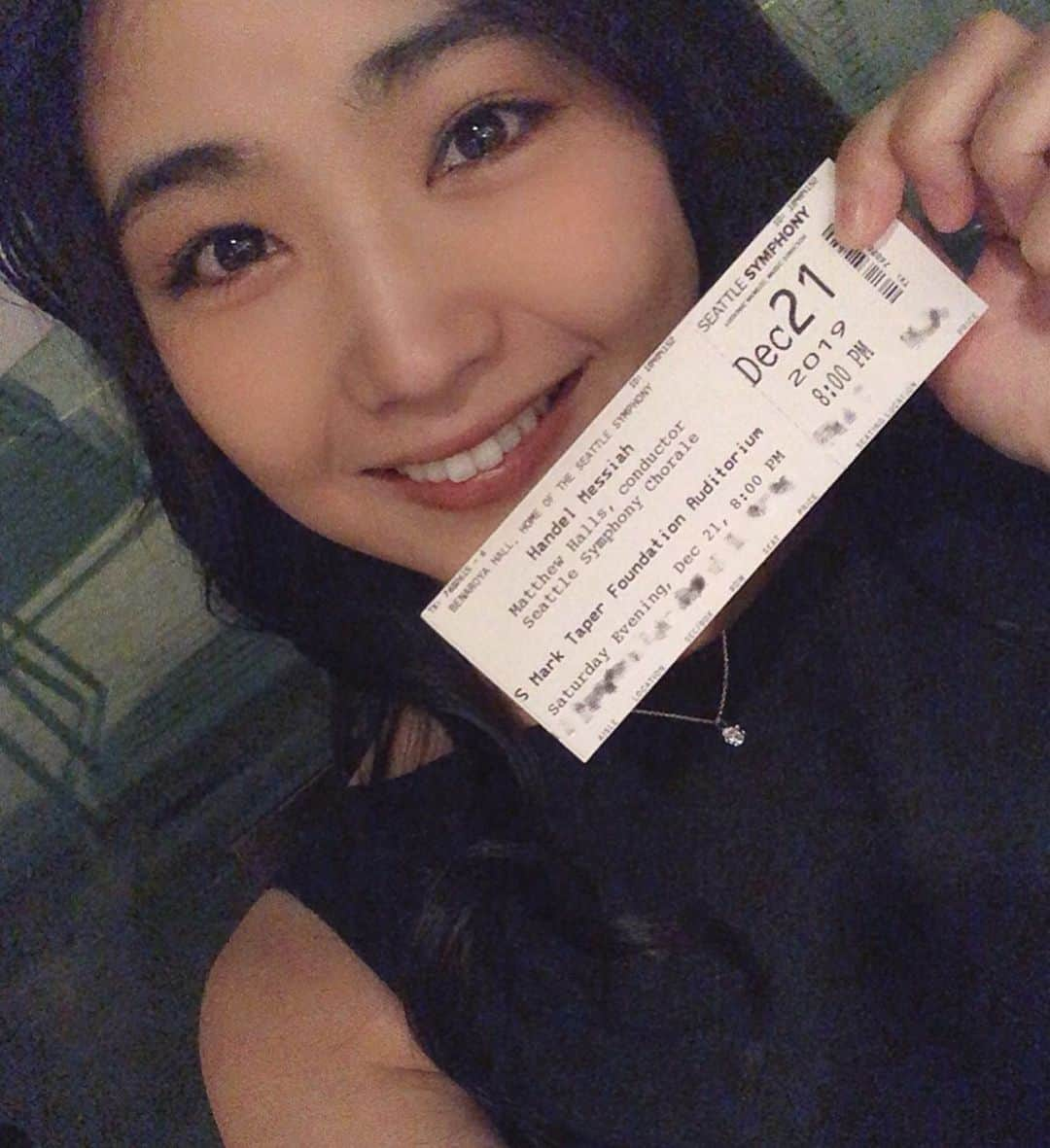 永井里菜さんのインスタグラム写真 - (永井里菜Instagram)「. . お久しぶりのSeattle Symphony🎻♡ “ Handel Messiah “ 「ハレルヤ」の時に全員が立ったあの雰囲気は 素晴らしすぎた😆👏💓✨✨✨ . 心の栄養。🥺❤️ 素敵な時間をありがとうの気持ちです◟̆◞̆☽⋆゜ . 12.21.2019 .」12月23日 12時00分 - nagairinasea8