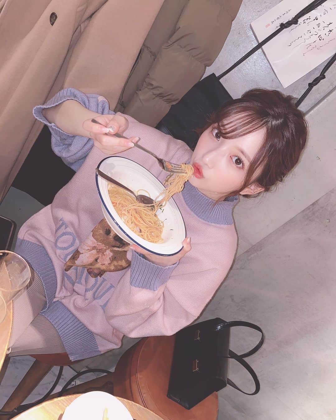南りほのインスタグラム：「今年も後残り数日ですがその前にクリスマスだねぇ🙎🏼‍♀️🎄みんなは、なにするの？🙎🏼‍♀️」
