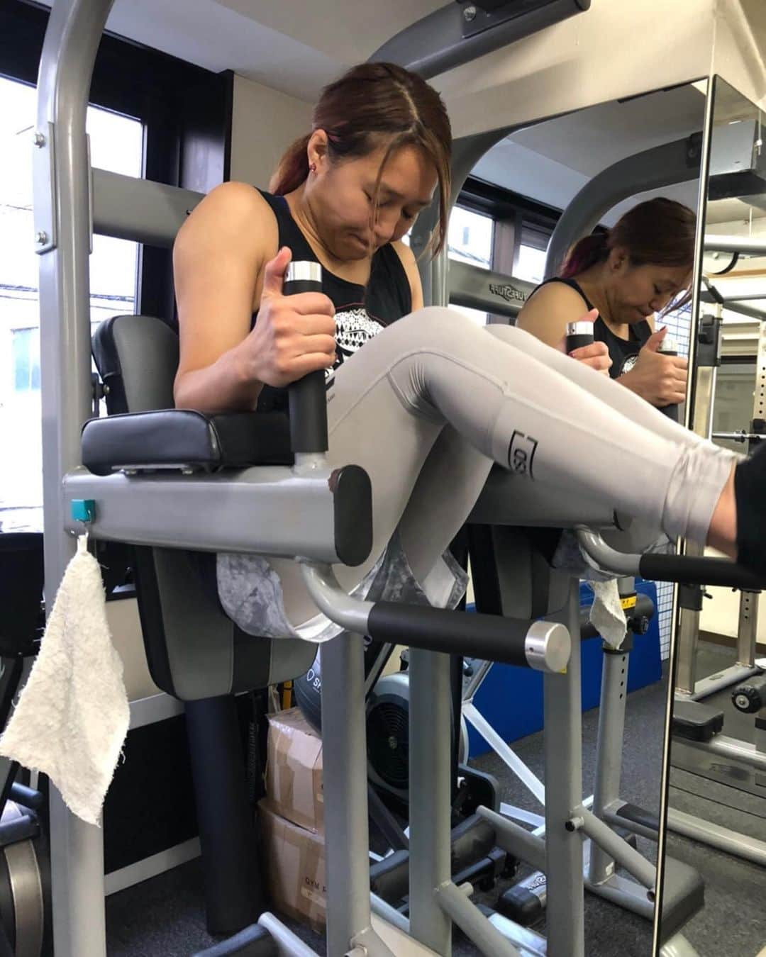 朱里さんのインスタグラム写真 - (朱里Instagram)「training🧡  #training #fitness #fitnessgirl #gym #gymgirl #fit #muscle #diet #body #トレーニング　#フィットネス #ジム」12月23日 14時10分 - syuri_official