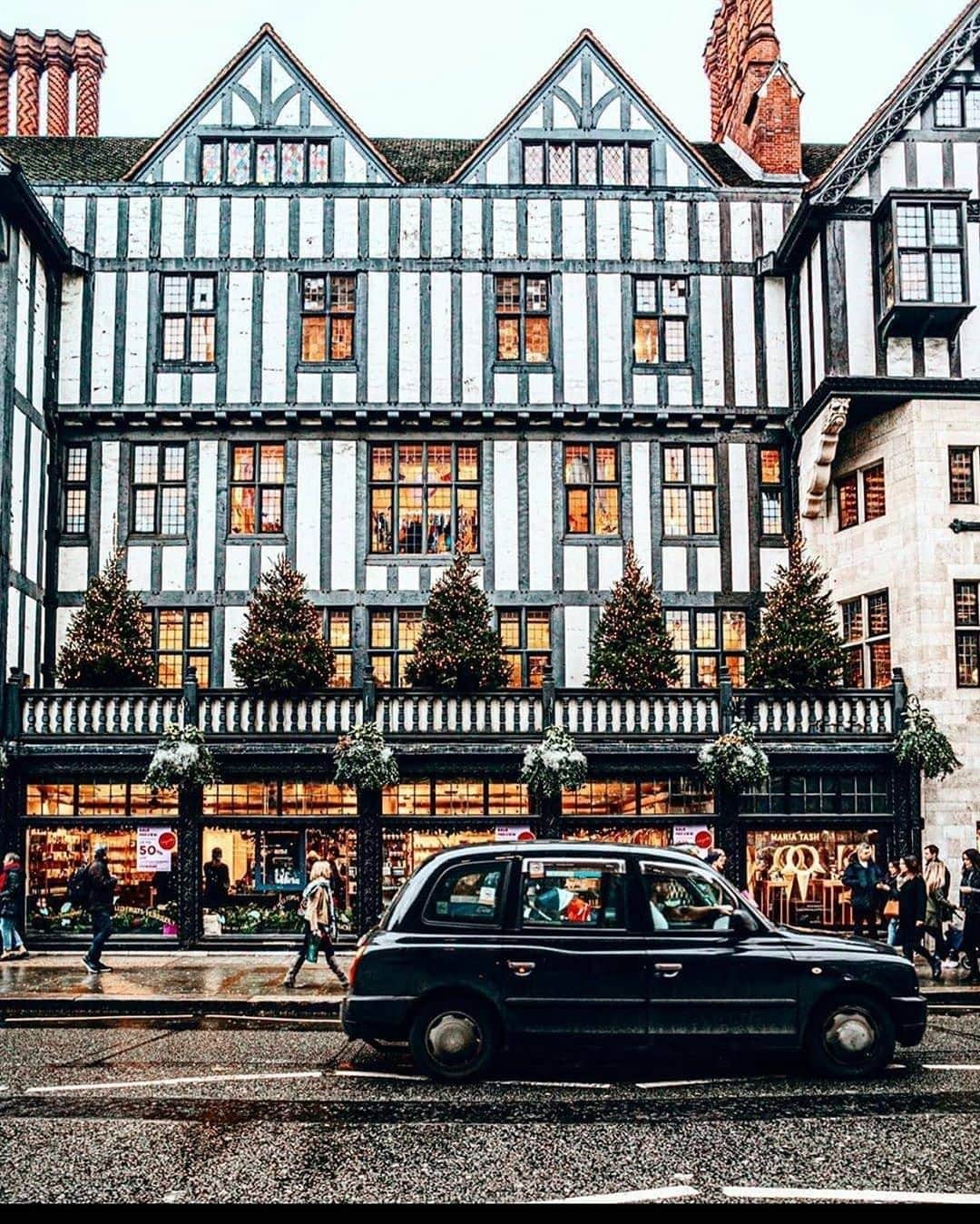 Lonely Planetのインスタグラム：「Today's #lonelyplanet regram comes from @coffe.with.stardust, who snapped this splendid shot of #London's famous Liberty department store, just before the Christmas decs come down 😉. Tag your best travel shots with #lonelyplanet for a potential feature!」