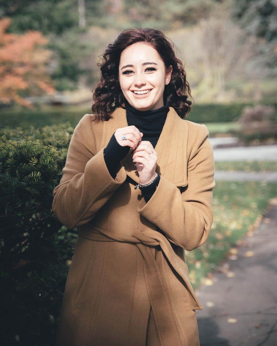 ケイトリン・オズモンドのインスタグラム：「Exciting things are happening! Can’t wait to share them!」