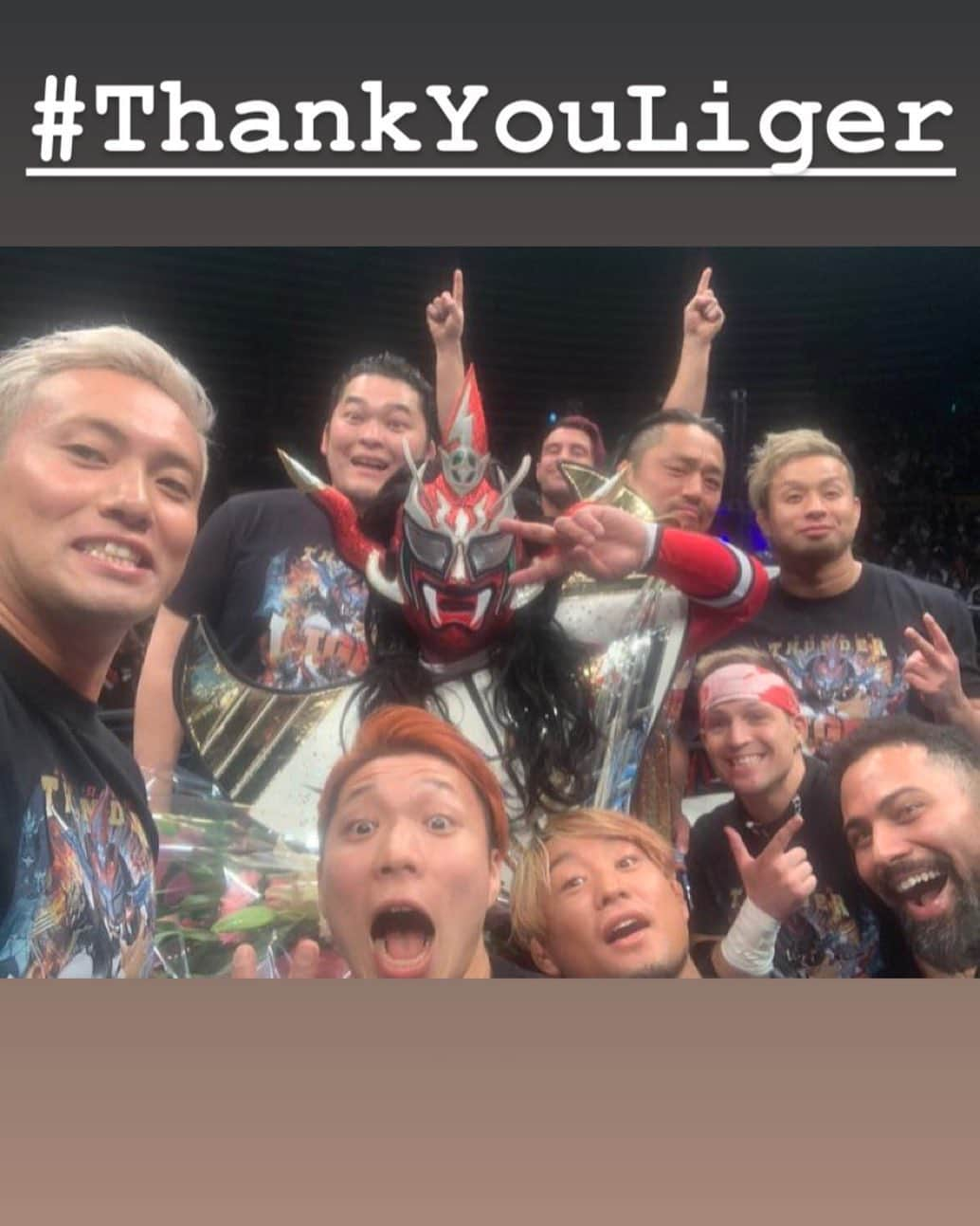 ロッキー・ロメロさんのインスタグラム写真 - (ロッキー・ロメロInstagram)「#ThankYouLiger」1月7日 5時27分 - azucarroc