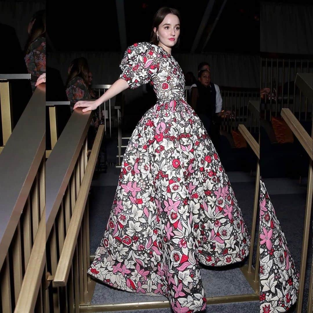 ケイトリン・ディーヴァーさんのインスタグラム写真 - (ケイトリン・ディーヴァーInstagram)「I love this dress! I love my mom and dad ! I love my sis! I love my friends! ❤️❤️❤️ such a fun night」1月7日 5時41分 - kaitlyndever