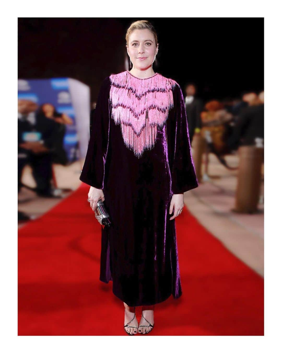 グッチさんのインスタグラム写真 - (グッチInstagram)「#GretaGerwig wore a #GucciSS20 velvet long sleeve dress with beaded fringe detail to the to the 31st Annual Palm Springs International Film Festival Awards Gala @psfilmfest. @alessandro_michele #AlessandroMichele」1月7日 7時03分 - gucci