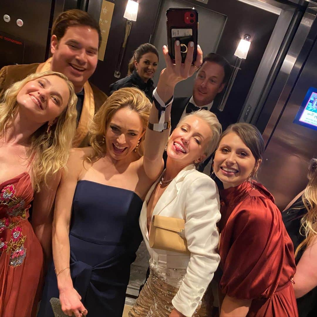 ケイティ・ロッツさんのインスタグラム写真 - (ケイティ・ロッツInstagram)「Cute people you find in elevators #goldenglobes」1月7日 8時12分 - caitylotz