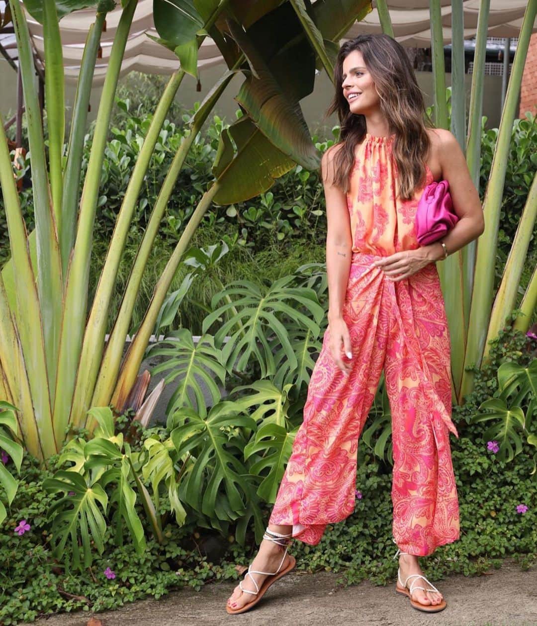 Schutzのインスタグラム：「SUMMER VIBES 🌴 #inmyschutz」