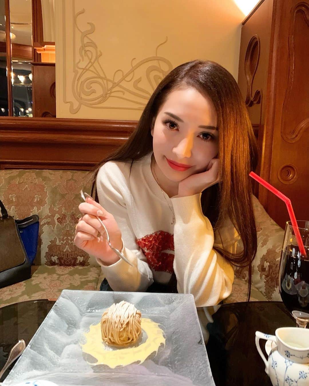 伊東亜梨沙のグルメインスタ