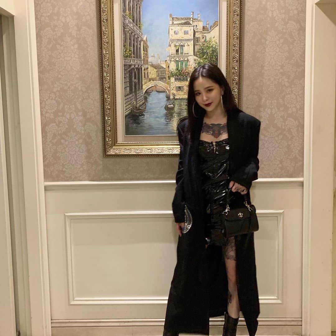 Abby Chenのインスタグラム：「就是想發」