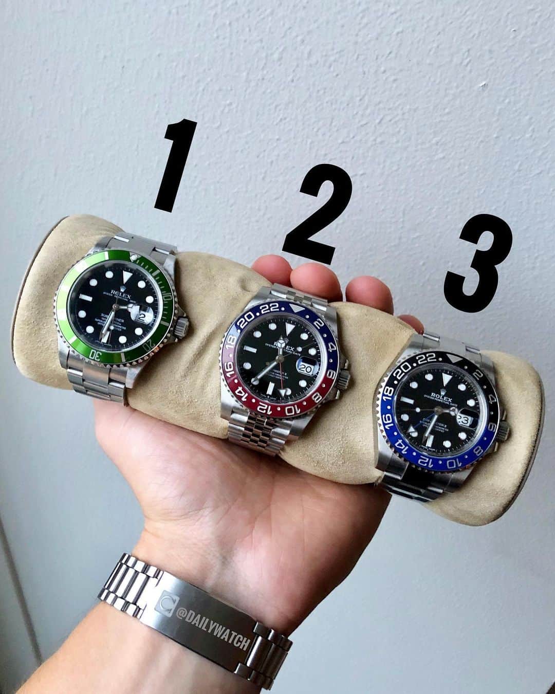 Daily Watchさんのインスタグラム写真 - (Daily WatchInstagram)「Which would you pick? 🤔」12月24日 0時14分 - dailywatch