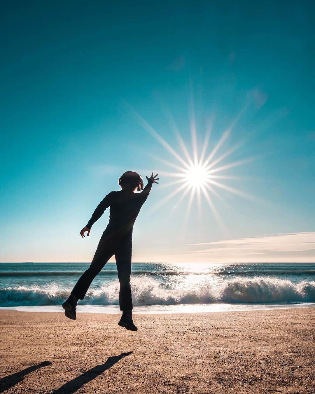 Nicanor Garcíaのインスタグラム：「Jump to the future | Salto al futuro #nicanorgarcia #travelarchitectures #HuaweiEsFuturo #YoEstoyConHuawei」