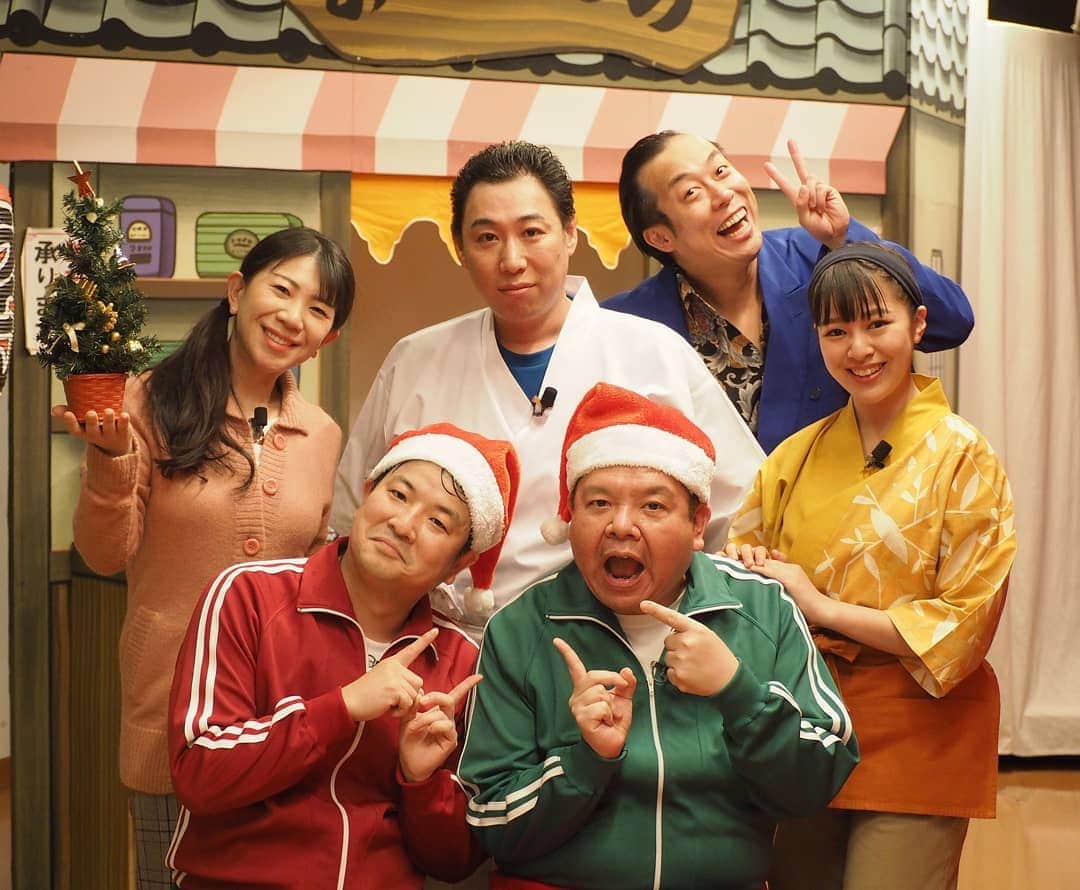 のインスタグラム：「奈良健康ランド⭐奥重敦史リーダー班、ありがとうございました(* ´ ▽ ` *)ﾉ♨️ とっても 暖かいお客様のおかげで、 楽しい２日間を 過ごす事が出来ました。  ありがとうございます。  来週も 奈良健康ランドさんに 出演させていただきます。  リーダーは、 音羽一憲さん‼  年内最後の新喜劇となりますので、是非遊びにいらしてくださいませ～！！！ #吉本新喜劇 #よしもと新喜劇 #新喜劇  #奈良健康ランド  #奥重敦史 さん #伊賀健二 兄さん  #今別府直之 さん #大黒ケイイチ さん #服部ひで子 #小林ゆう ちゃん」