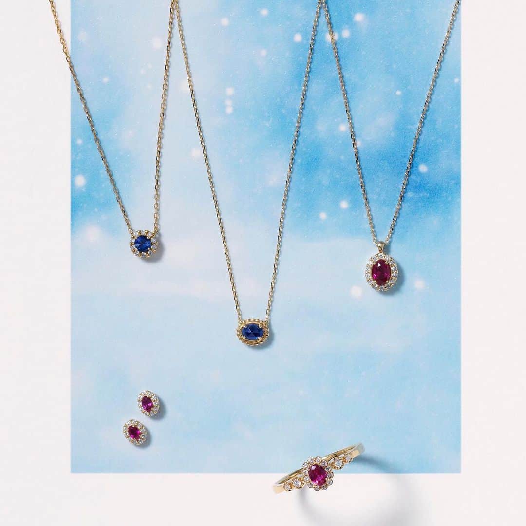 ヴァンドーム青山さんのインスタグラム写真 - (ヴァンドーム青山Instagram)「. 【 Color stone jewelry 】 カラーストーンにダイヤモンドをあしらった上品なデザインのジュエリー。ルビーとサファイアの輝きが装いを華やかに彩ります。 12/25までクリスマスフェア開催中です！是非ショップでご覧ください。 ＊ #ネックレス #ピアス #リング #necklace #piercedearrings  #ring #カラーストーンジュエリー  #ruby #ルビー #sapphire  #サファイア #colorstone #christmasgift #present #jewelry #accessory  #ご褒美ジュエリー  #クリスマスギフト #クリスマスプレゼント  #vendomeaoyama  #ヴァンドーム青山」12月23日 16時51分 - vendomeaoyama_official