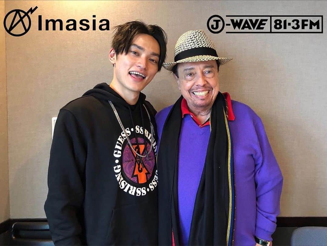 J-WAVEのインスタグラム