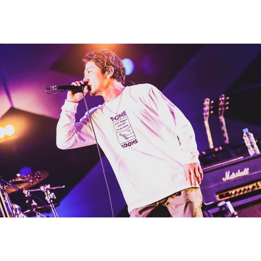 Nothing’s Carved In Stoneさんのインスタグラム写真 - (Nothing’s Carved In StoneInstagram)「【LIVE PHOTO】﻿ "MERRY ROCK PARADE 2019”﻿ 12月22日(日)ポートメッセなごや1〜3号館﻿ ﻿ Photo by @t_s_p_1988﻿ ﻿ 次の名古屋は2020年1月17日(金)Zepp Nagoyaでのワンマンライブです。﻿ ﻿ "By Your Side Tour 2019-20"セミファイナルとなります。ぜひ見届けてください。﻿ ﻿ 2020年1月17日(金)Zepp Nagoya﻿ 開場：18:00 / 開演：19:00﻿ チケット 4,200円(一般発売中)﻿ ﻿ #nothingscarvedinstone #ナッシングス #ncis #silversunrecords #merryrock」12月23日 17時03分 - nothingscarvedinstone