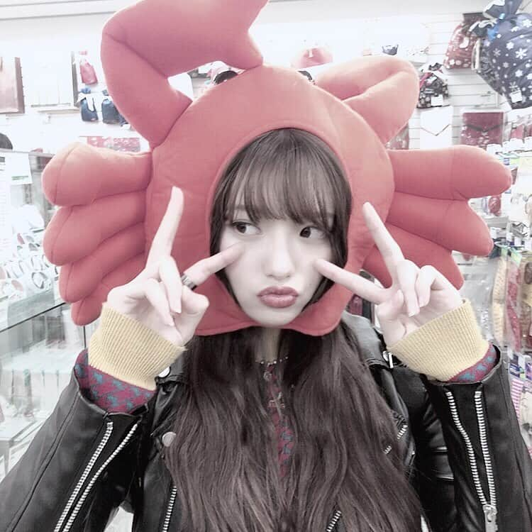 木本花音さんのインスタグラム写真 - (木本花音Instagram)「🦀🦀🦀 #蟹 #カニ #かに #셀카 #셀스타그램 #데일리 #얼스타그램 #daily」12月23日 17時34分 - nonnonkanon9811