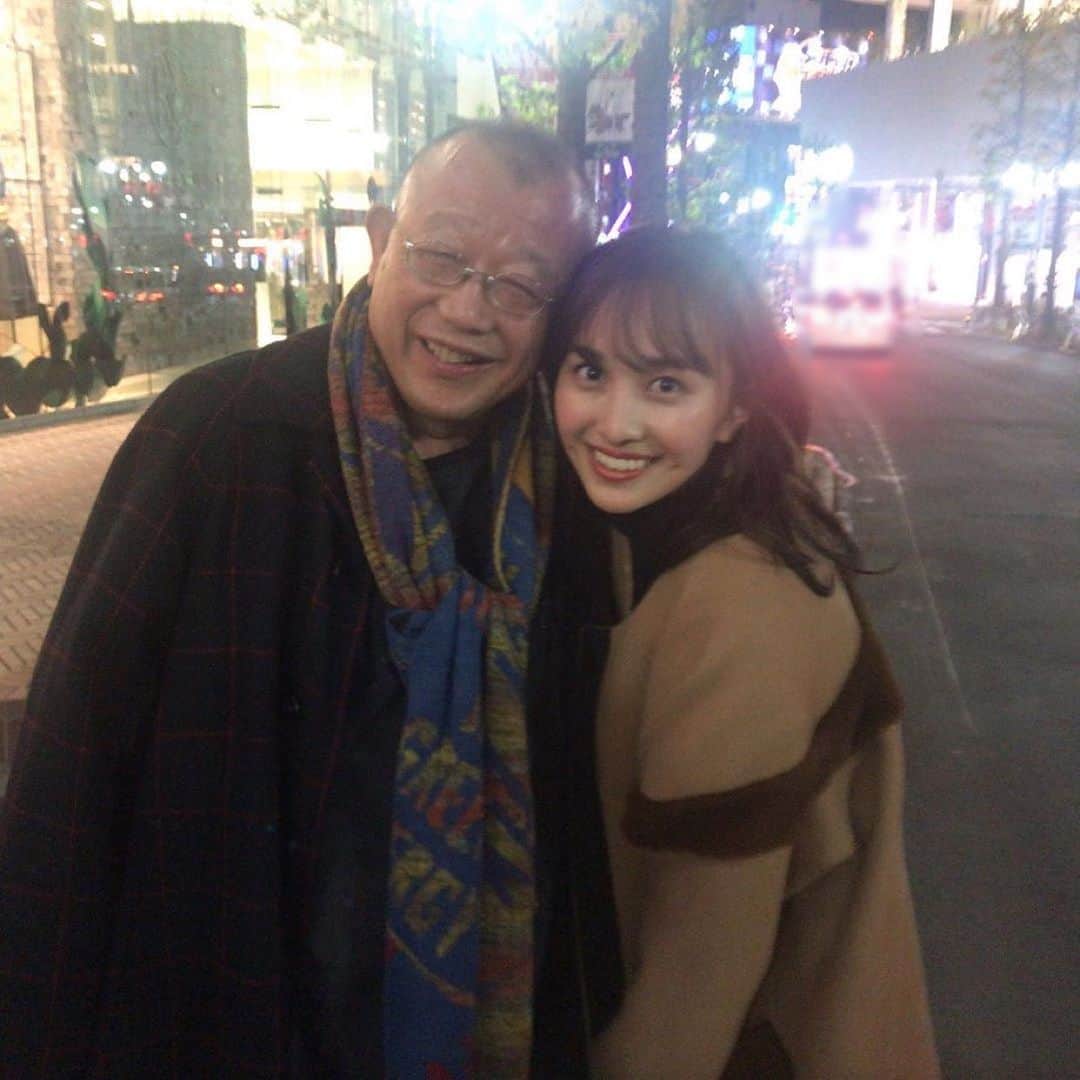 百田夏菜子さんのインスタグラム写真 - (百田夏菜子Instagram)「鶴瓶さん！お誕生日おめでとうございます！！先日鶴瓶さんとばったり渋谷でお会いした時の写真を☺️」12月23日 17時36分 - kanakomomota_official