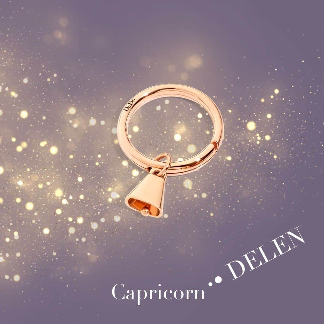 ドドさんのインスタグラム写真 - (ドドInstagram)「DING! Capricorn, this month, let the jingle of your rose gold Bell fill the air with its positive energy. . . #dodocelebrates25 #charmingjewelry #capricorn #horoscope #dodozodiaco」12月23日 18時00分 - dodojewels