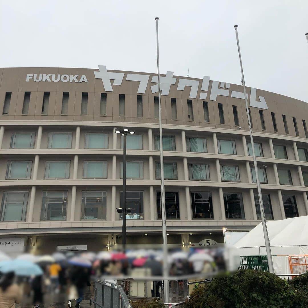 西尾季隆のインスタグラム：「ヤフオク！ドームで 『AAA DOME TOUR 2019 ＋PLUS』 のファイナルを観てきました。 パフォーマンスも照明も演出も セットリストも全て最高でした！ ありがとうAAA！」